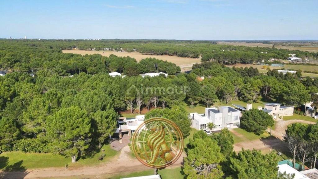 Casa en Venta en Pinamar, Buenos Aires Costa Atlantica