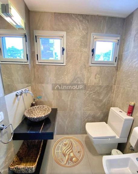 Casa en Venta en Pinamar, Buenos Aires Costa Atlantica