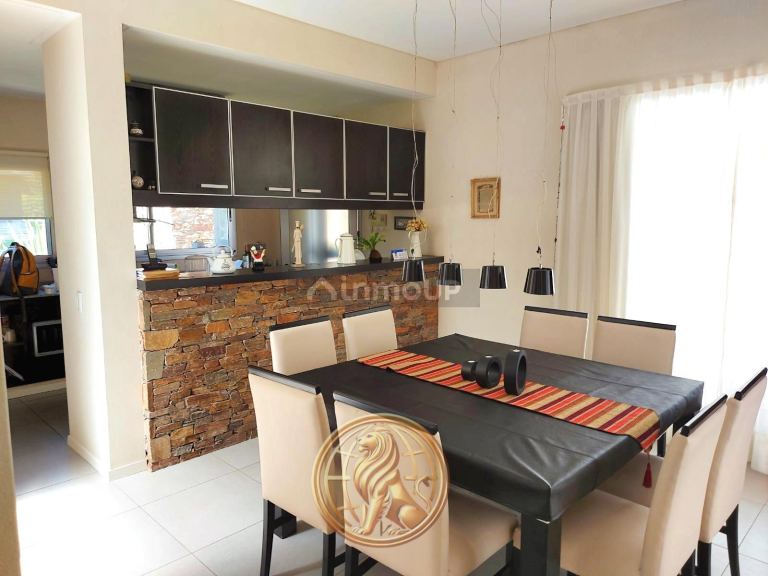 Casa en Venta en Pinamar, Buenos Aires Costa Atlantica