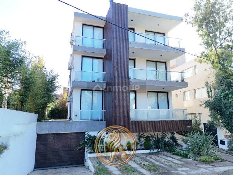 Departamento en Venta en Pinamar, Buenos Aires Costa Atlantica