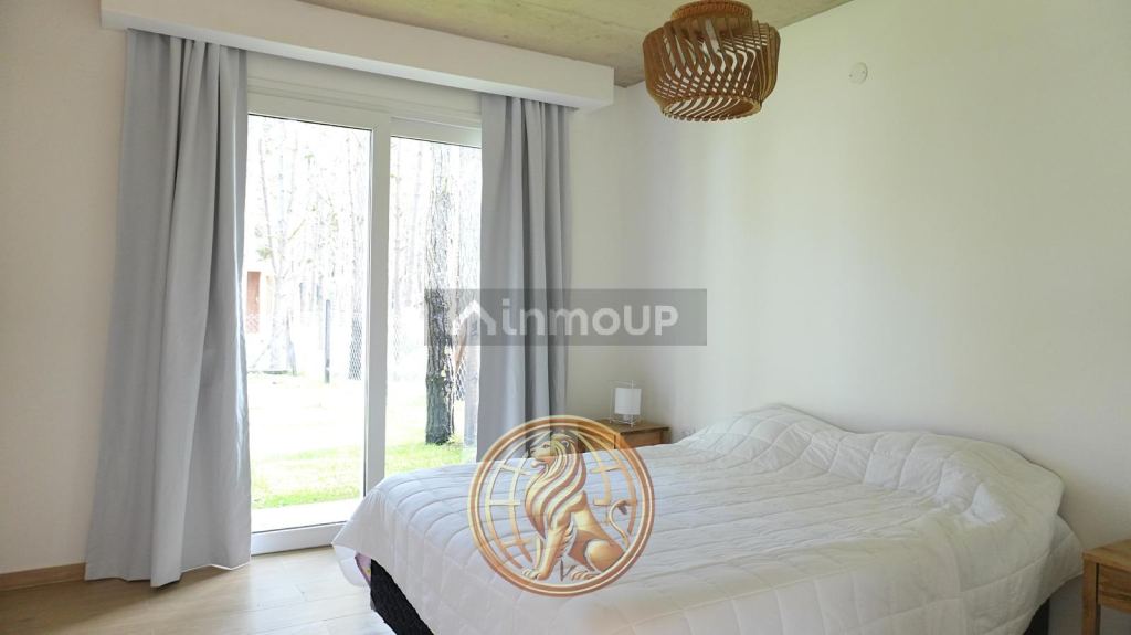 Casa en Venta en Pinamar, Buenos Aires Costa Atlantica