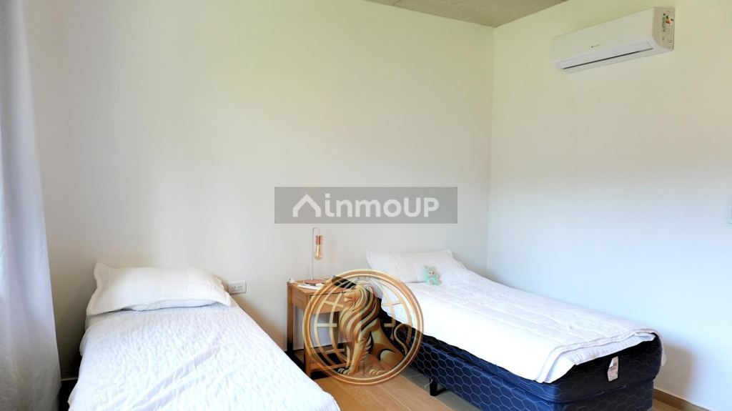 Casa en Venta en Pinamar, Buenos Aires Costa Atlantica