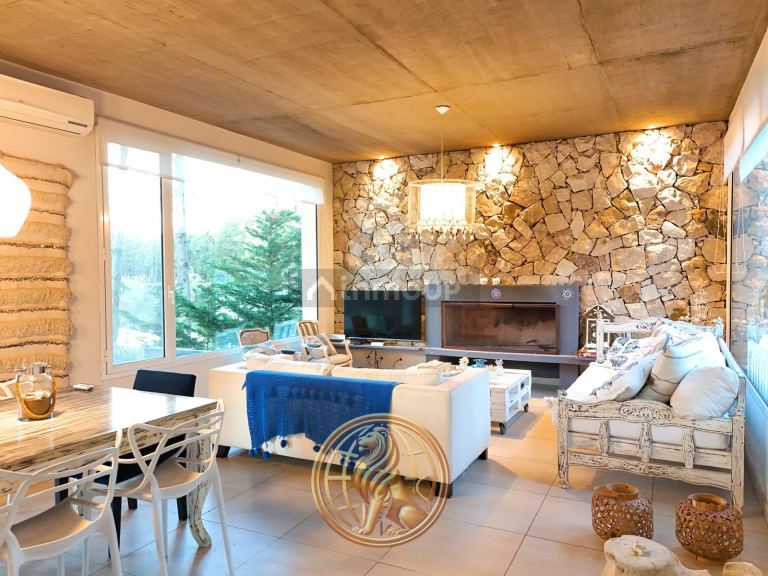 Casa en Venta en Pinamar, Buenos Aires Costa Atlantica