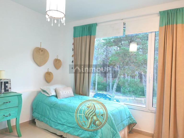 Casa en Venta en Pinamar, Buenos Aires Costa Atlantica
