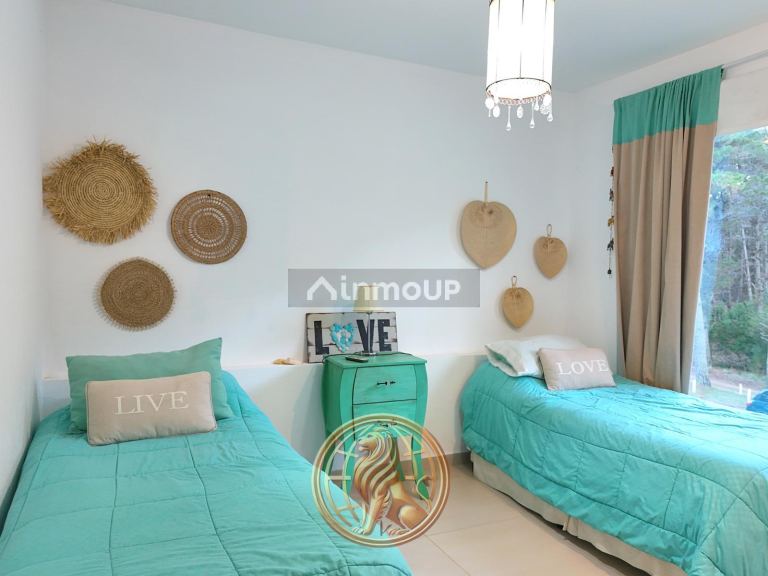 Casa en Venta en Pinamar, Buenos Aires Costa Atlantica