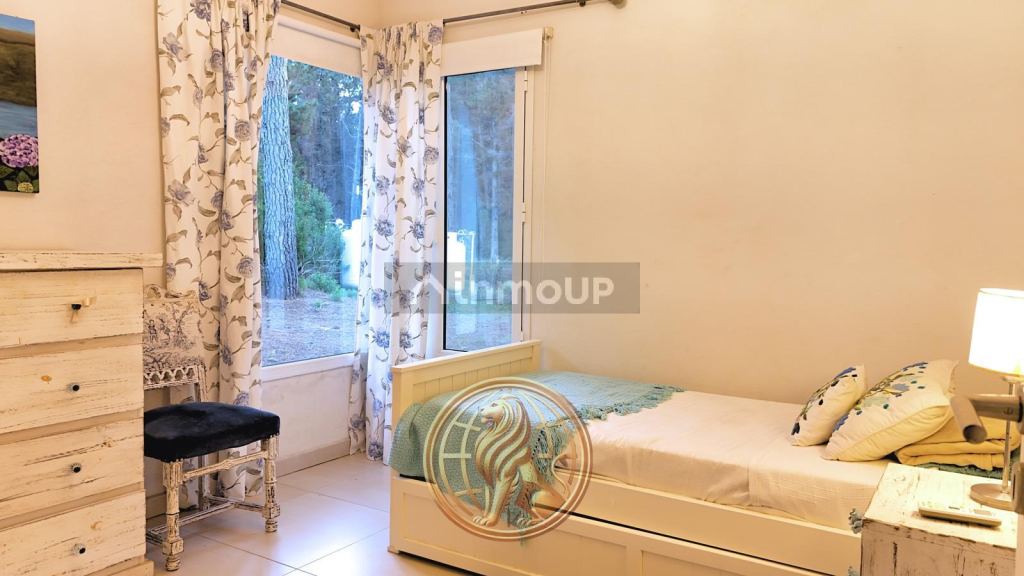 Casa en Venta en Pinamar, Buenos Aires Costa Atlantica