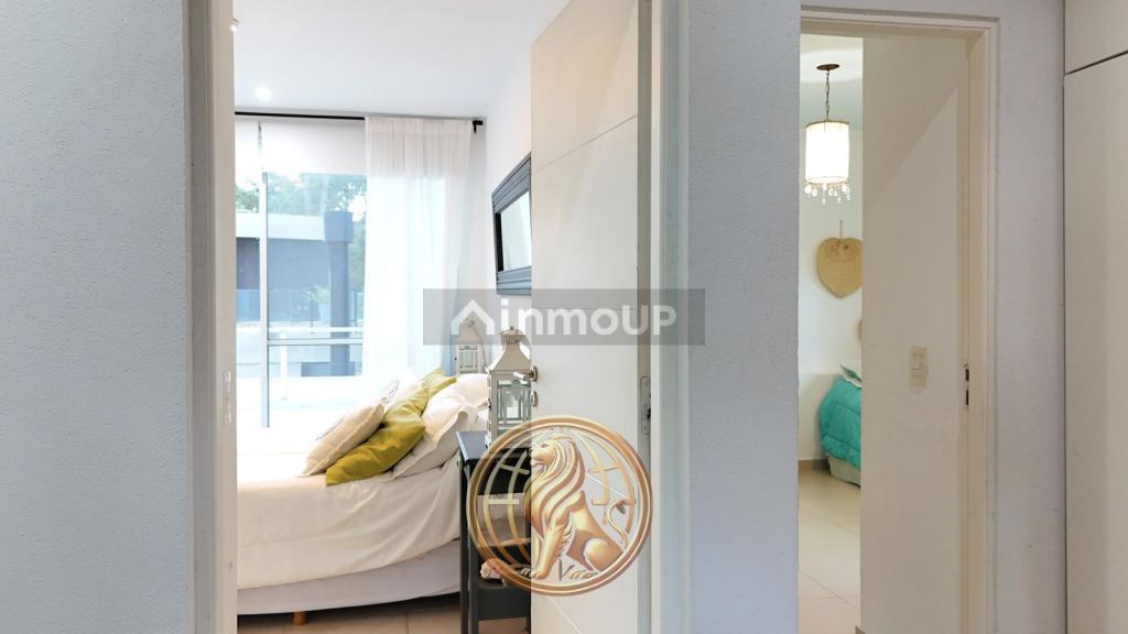 Casa en Venta en Pinamar, Buenos Aires Costa Atlantica