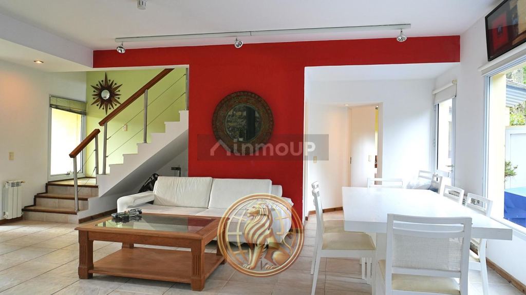 Casa en Venta en Pinamar, Buenos Aires Costa Atlantica