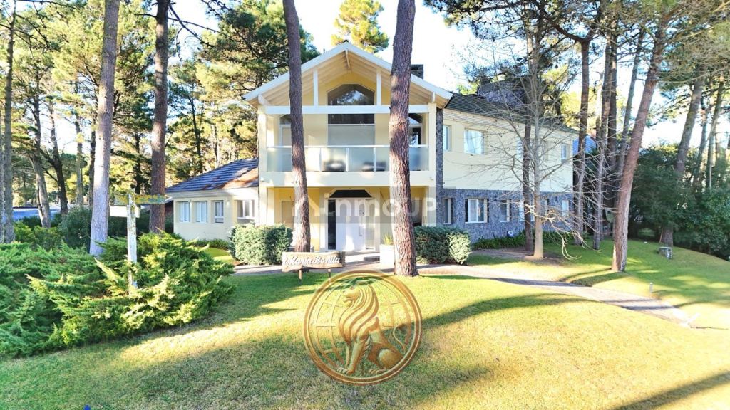 Casa en Venta en Pinamar, Buenos Aires Costa Atlantica