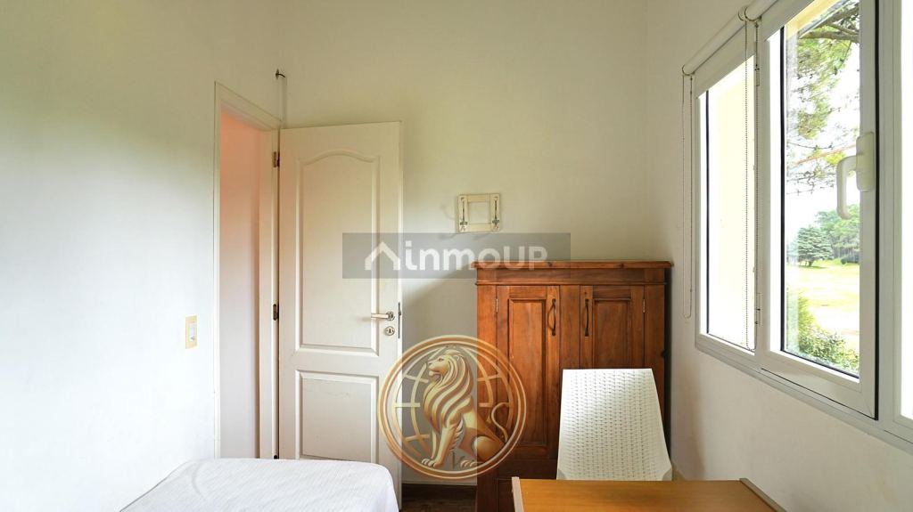 Casa en Venta en Pinamar, Buenos Aires Costa Atlantica