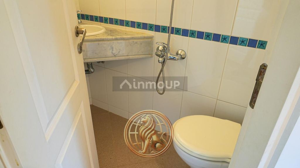 Casa en Venta en Pinamar, Buenos Aires Costa Atlantica