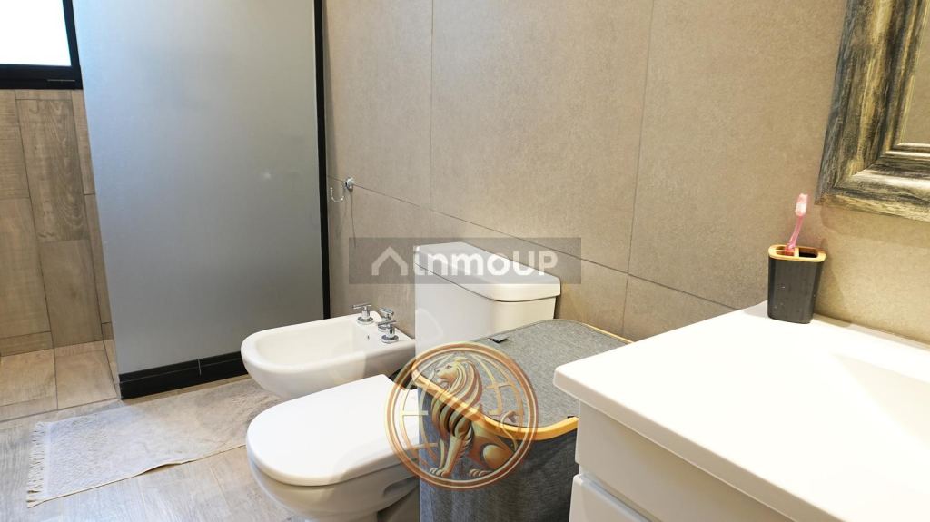 Casa en Venta en Pinamar, Buenos Aires Costa Atlantica