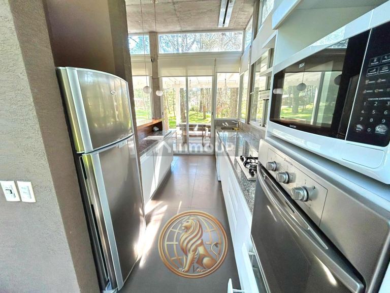 Casa en Venta en Cariló, Buenos Aires Costa Atlantica