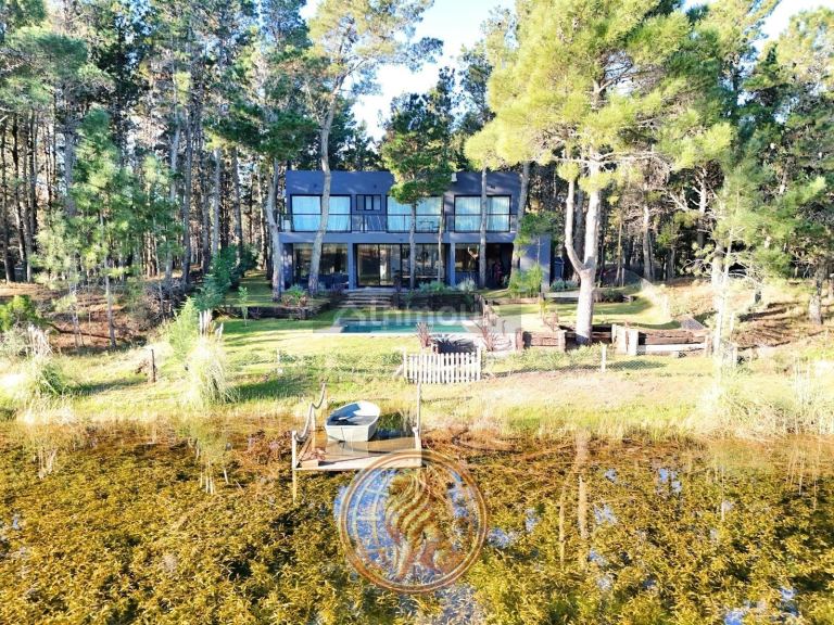 Casa en Venta en Pinamar, Buenos Aires Costa Atlantica