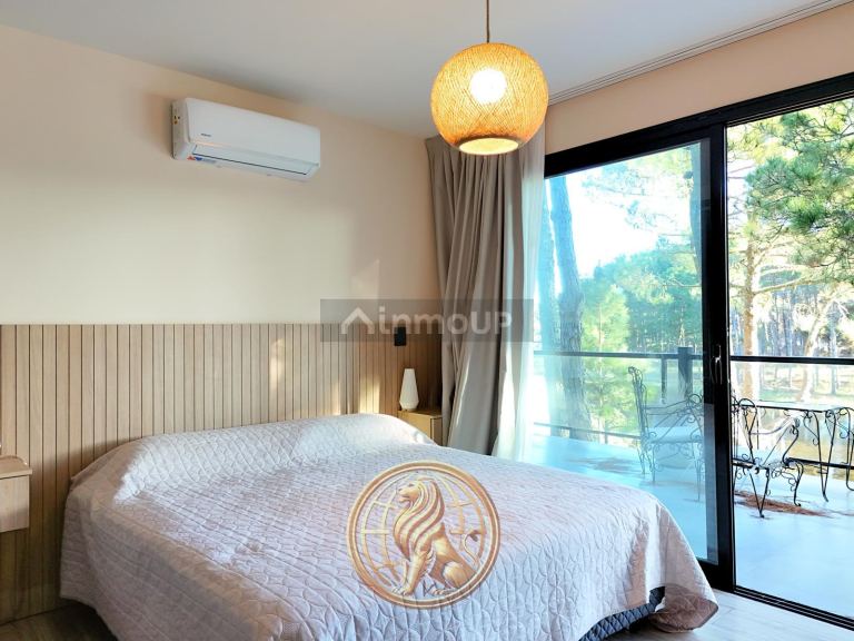 Casa en Venta en Pinamar, Buenos Aires Costa Atlantica