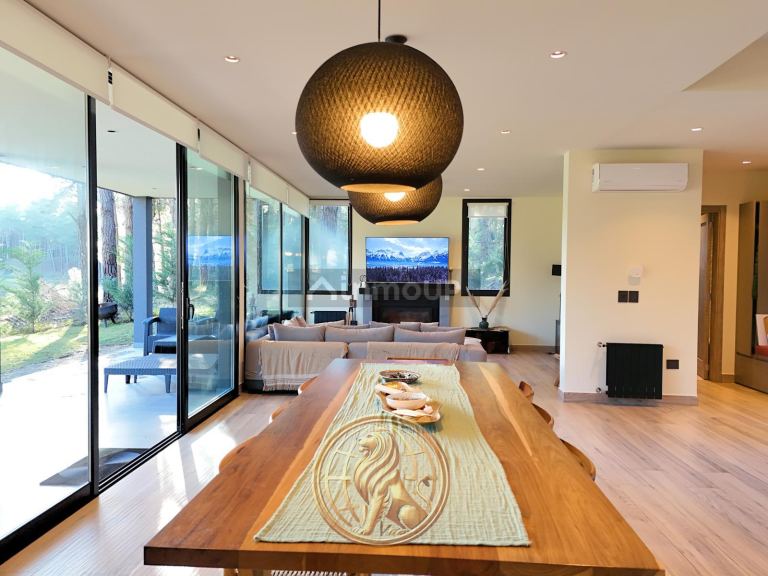 Casa en Venta en Pinamar, Buenos Aires Costa Atlantica