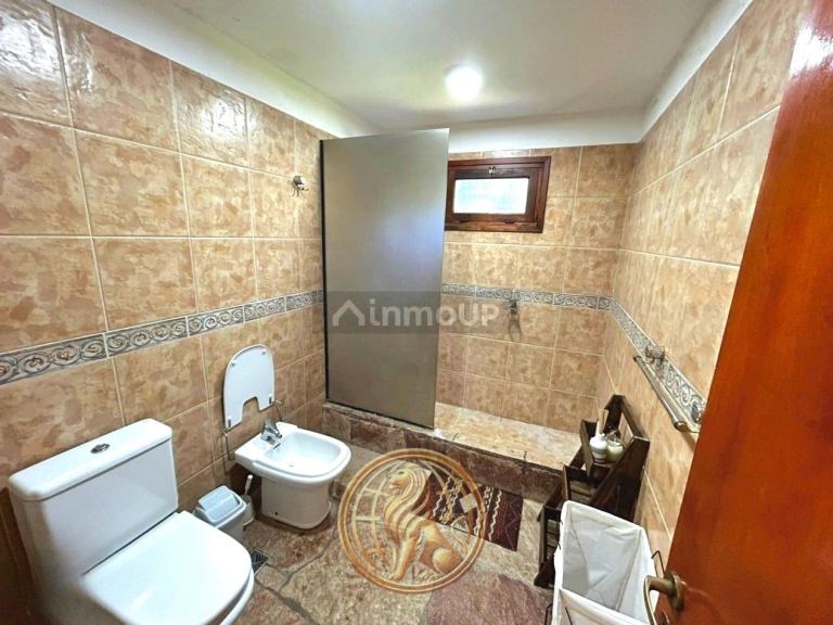 Casa en Venta en Pinamar, Buenos Aires Interior