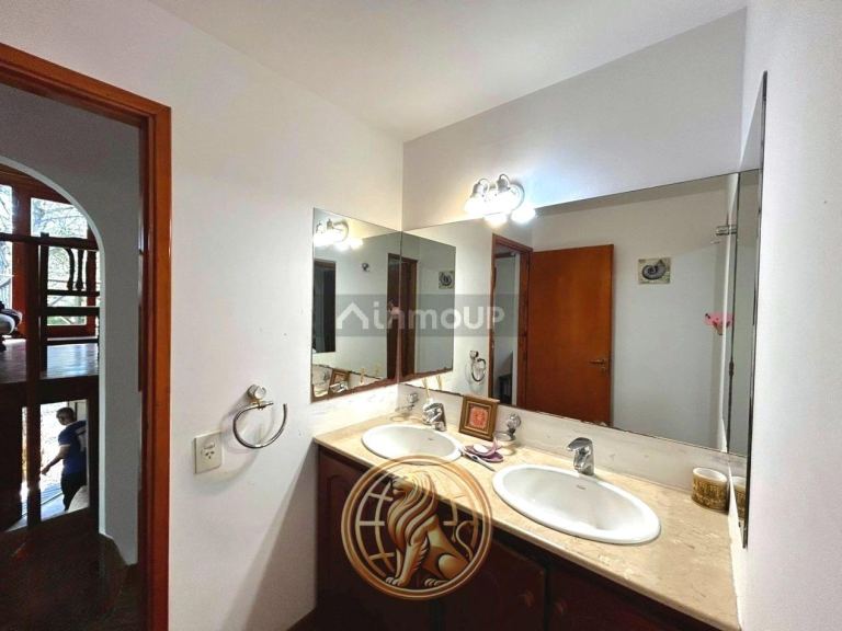 Casa en Venta en Pinamar, Buenos Aires Interior