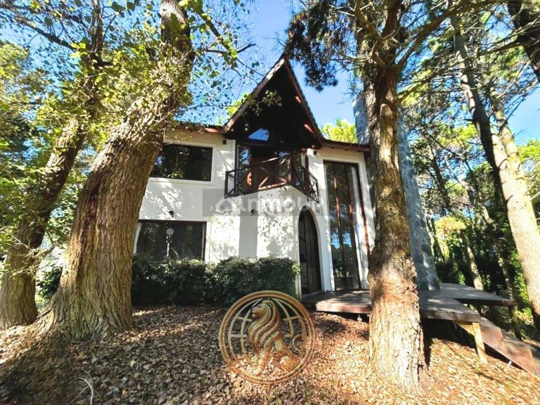 Casa en Venta en Pinamar, Buenos Aires Interior