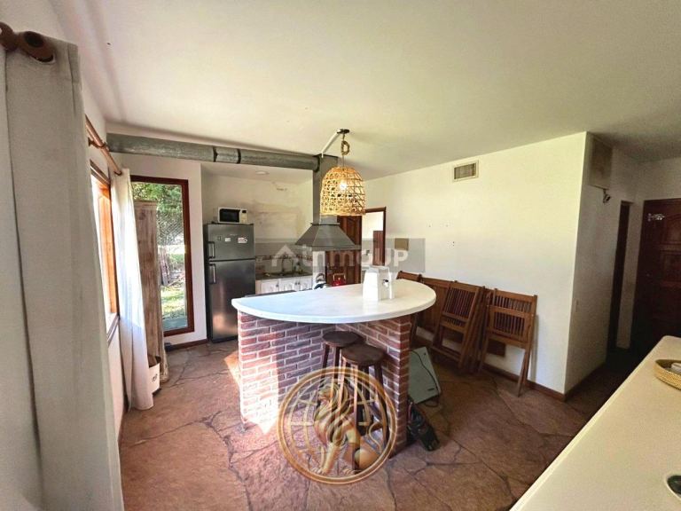 Casa en Venta en Pinamar, Buenos Aires Interior