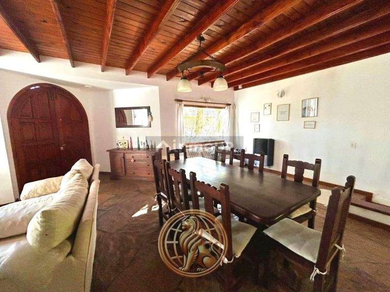 Casa en Venta en Pinamar, Buenos Aires Interior
