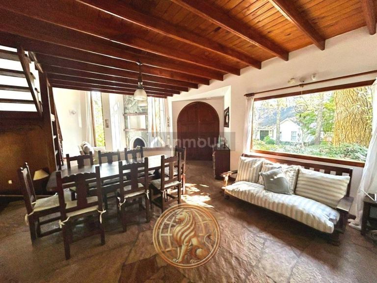 Casa en Venta en Pinamar, Buenos Aires Interior