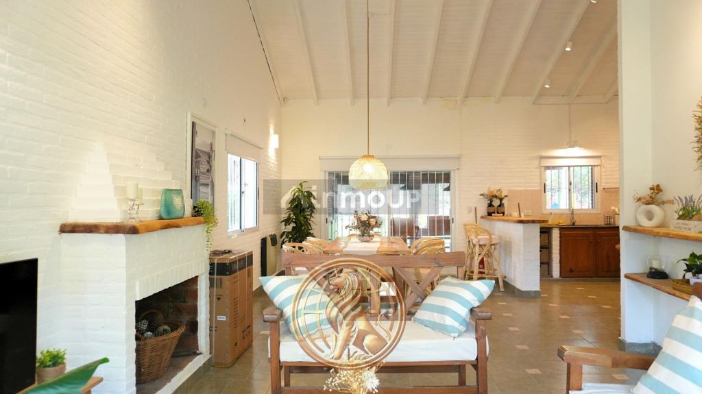 Casa en Venta en Pinamar, Buenos Aires Interior