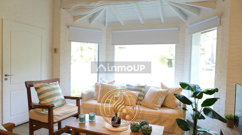 Casa en Venta en Pinamar, Buenos Aires Interior