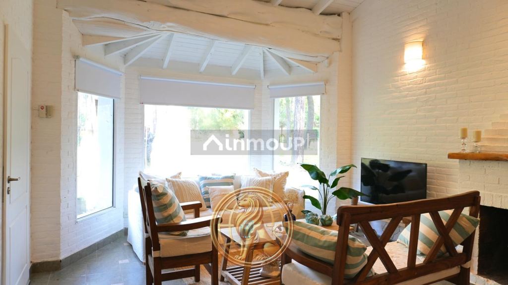 Casa en Venta en Pinamar, Buenos Aires Interior
