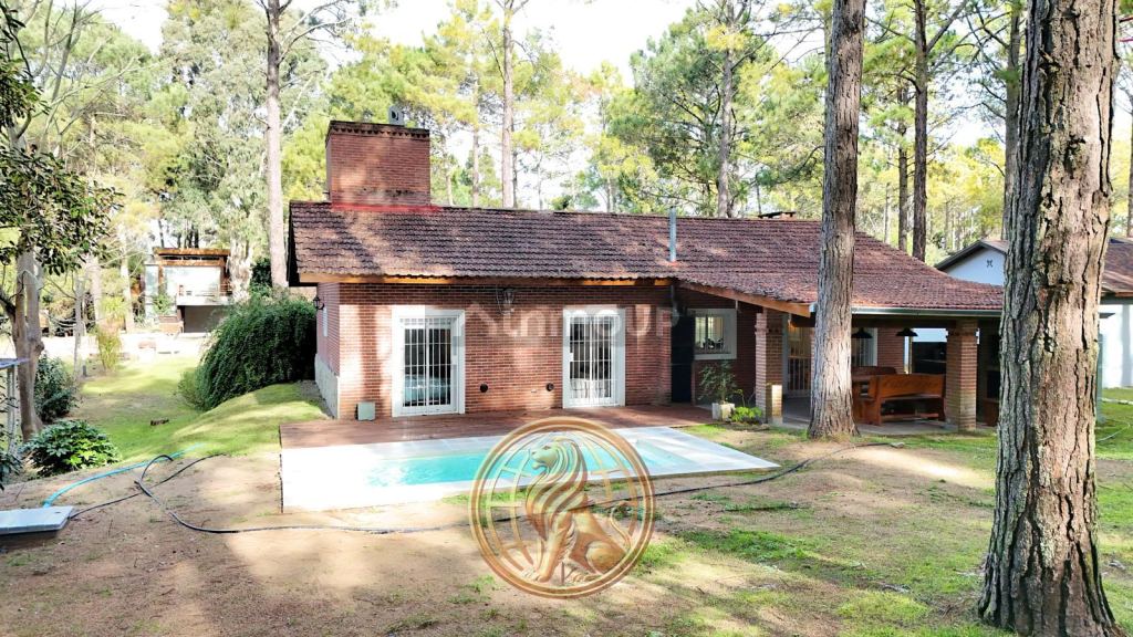 Casa en Venta en Pinamar, Buenos Aires Interior