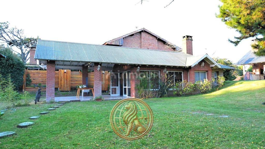 Casa en Venta en Pinamar, Buenos Aires Interior