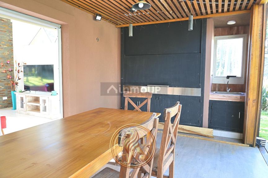 Casa en Venta en Pinamar, Buenos Aires Costa Atlantica