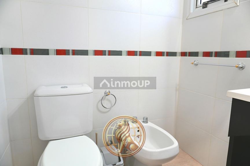 Casa en Venta en Pinamar, Buenos Aires Costa Atlantica