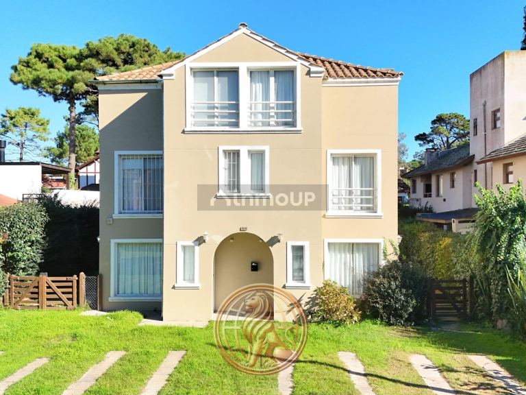 P H en Venta en Pinamar, Buenos Aires Costa Atlantica