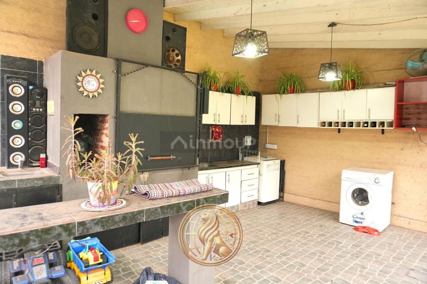 Casa en Venta en Almirante Brown, G.B.A. Zona Sur
