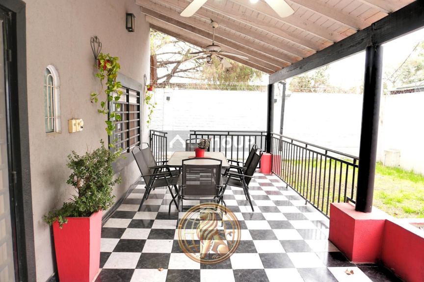 Casa en Venta en Almirante Brown, G.B.A. Zona Sur