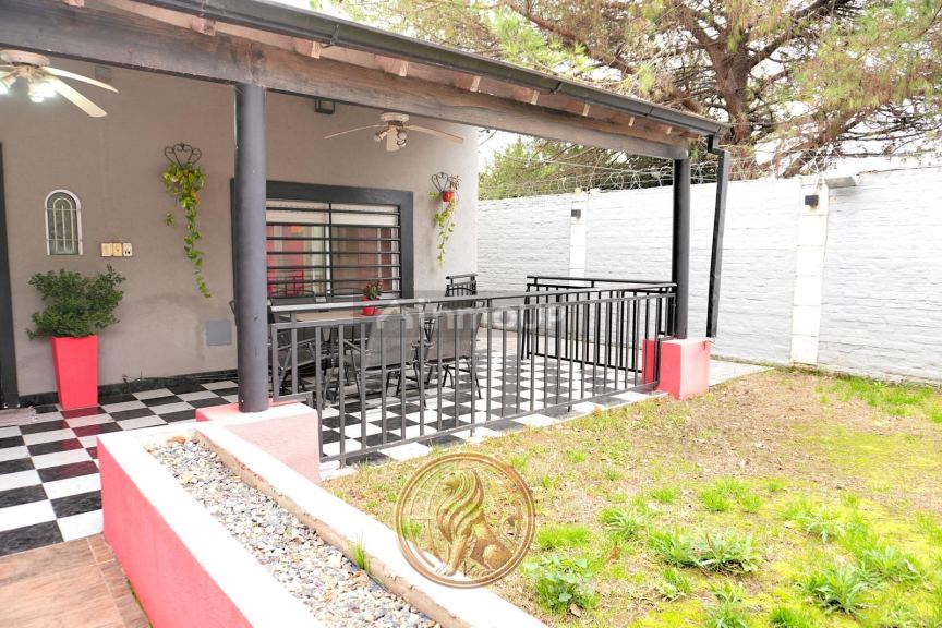 Casa en Venta en Almirante Brown, G.B.A. Zona Sur
