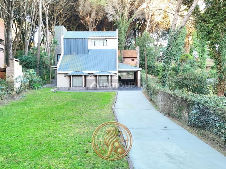 Casa en Venta en Pinamar, Buenos Aires Costa Atlantica
