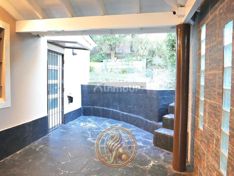Casa en Venta en Pinamar, Buenos Aires Costa Atlantica