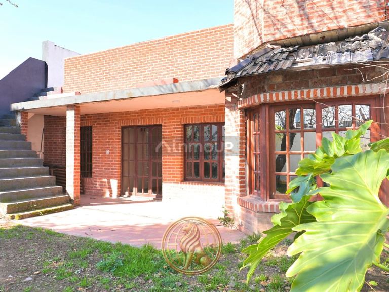 Casa en Venta en Almirante Brown, G.B.A. Zona Sur