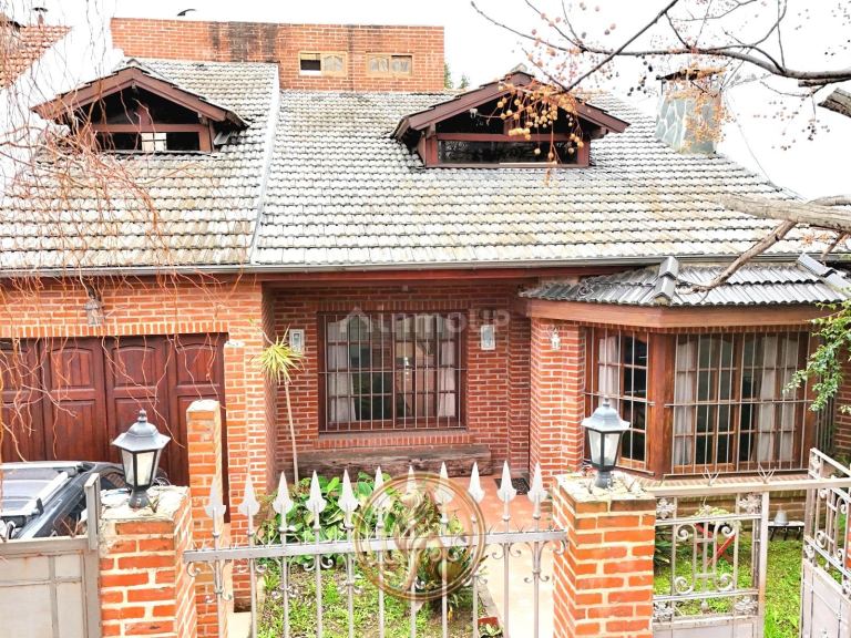 Casa en Venta en Almirante Brown, G.B.A. Zona Sur