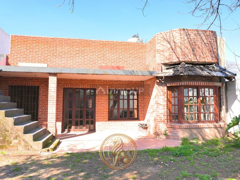 Casa en Venta en Almirante Brown, G.B.A. Zona Sur