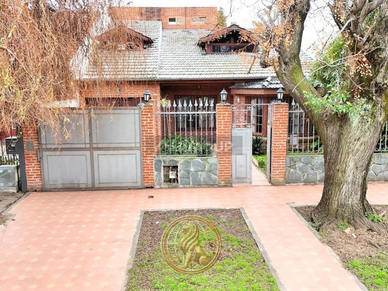 Casa en Venta en Almirante Brown, G.B.A. Zona Sur