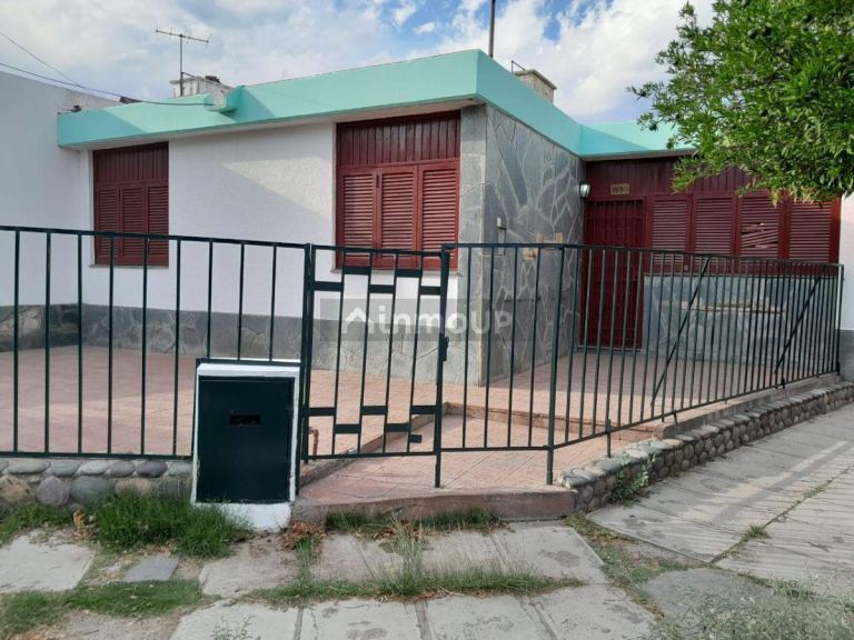 Casa en Alquiler en Godoy Cruz, Mendoza