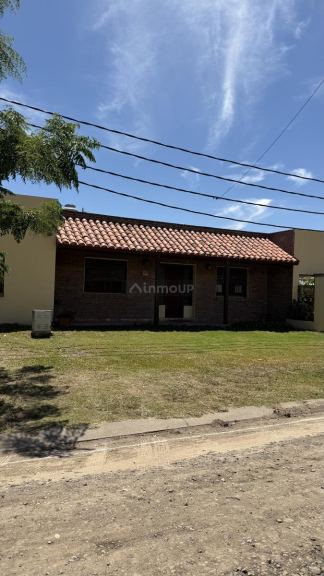 Casa en Venta en Roldán, Santa Fe