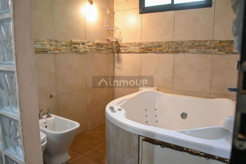 Casa en Venta en Rosario, Santa Fe