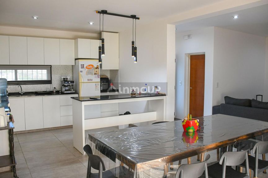 Casa en Venta en Funes, Santa Fe