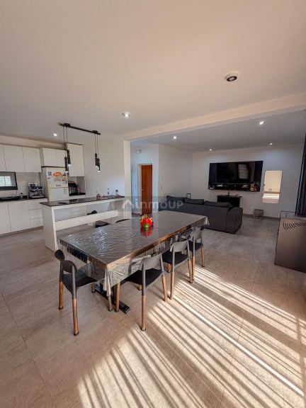 Casa en Venta en Funes, Santa Fe