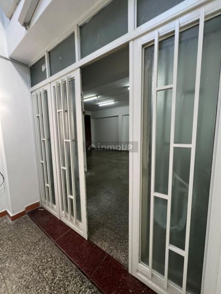 Local Comercial en Alquiler en Rosario, Santa Fe - $ 700.000 | Inmoup - 18