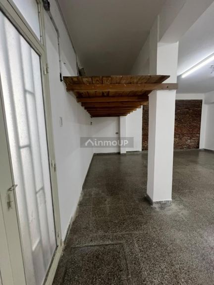 Local Comercial en Alquiler en Rosario, Santa Fe - $ 700.000 | Inmoup - 24